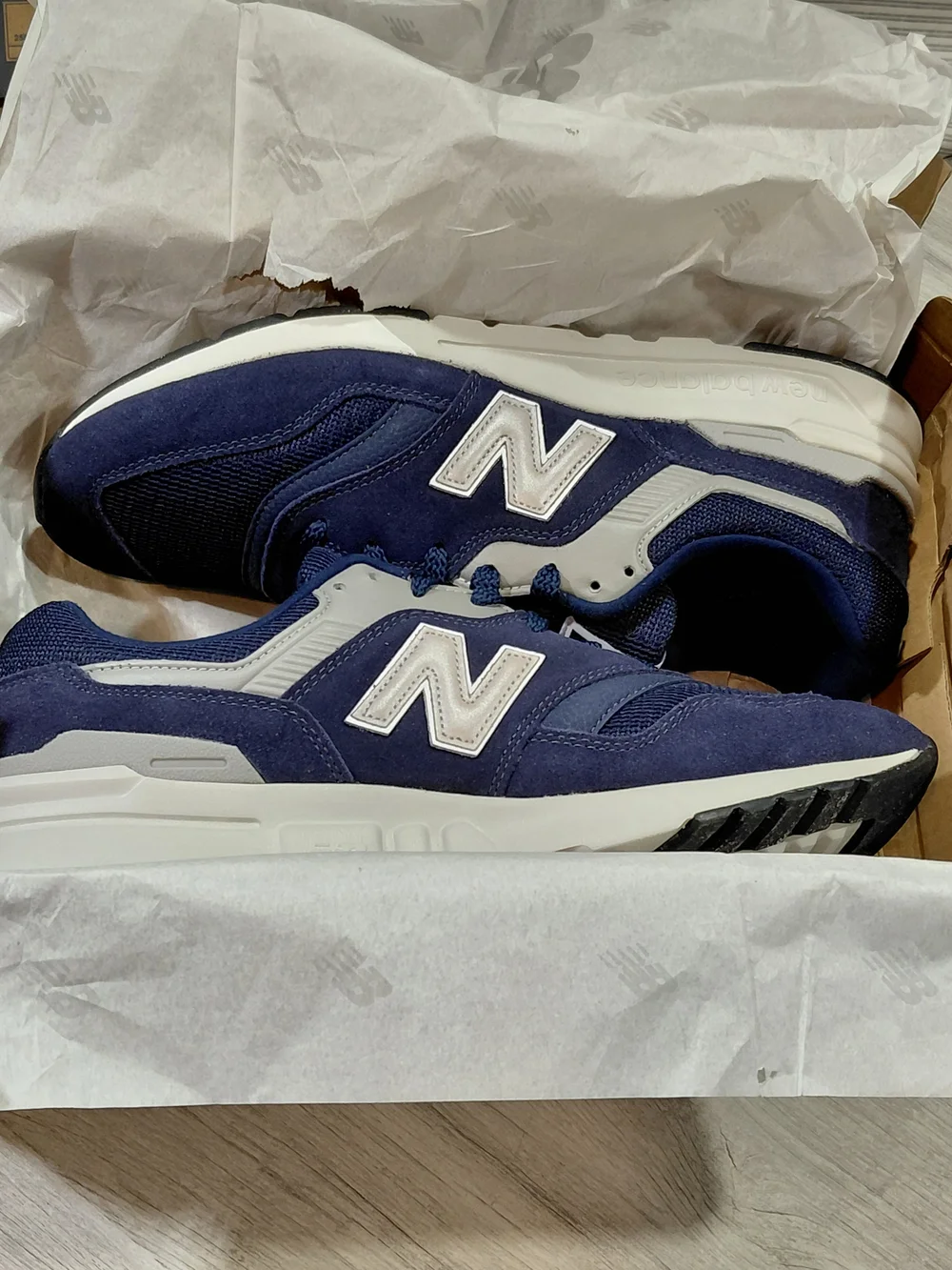 New Balance 997H Men's Navy/Grey Athletic Sneakers Suede & Mesh Upper SIZE 11